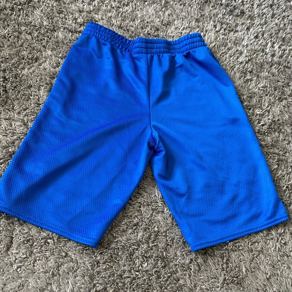Athletic works boys blue athletic shorts size 14/16 - Picture 5 of 11
